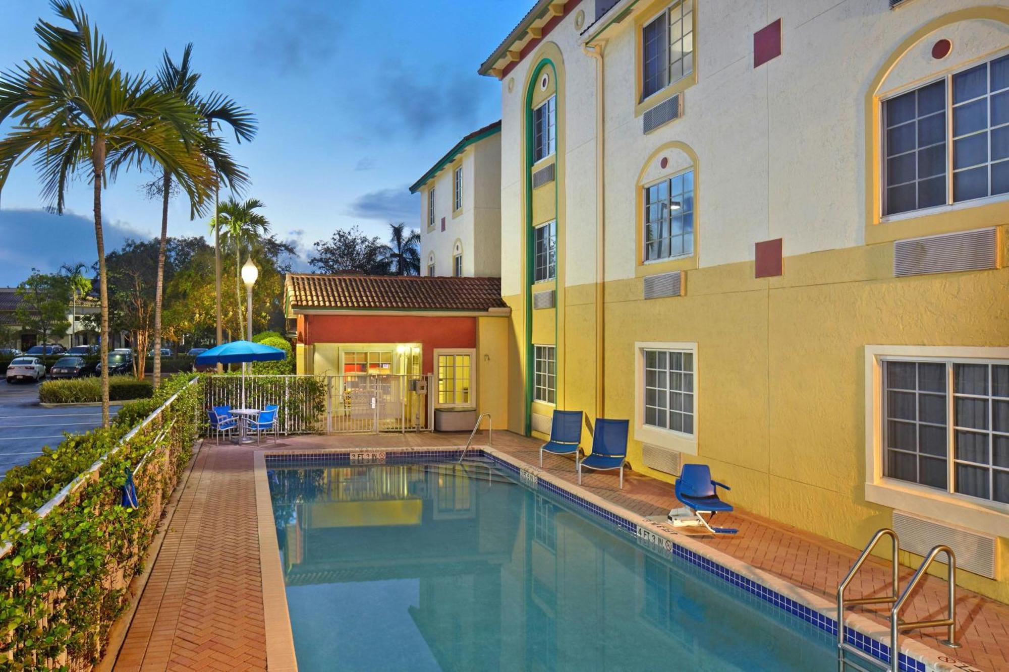 Towneplace Suites By Marriott Fort Lauderdale Weston Esterno foto